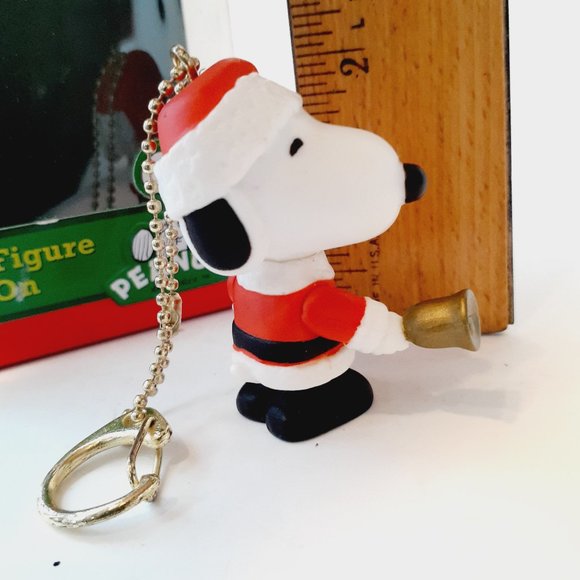 Forever Fun 2012 Peanuts Snoopy Santa Bell Mini Figure Clip-on Ornament in box - Picture 6 of 8